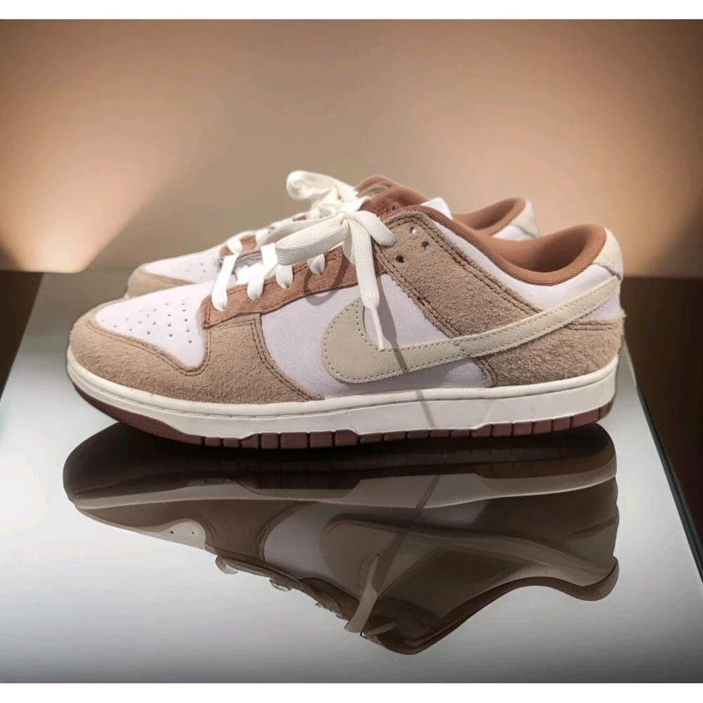 NIKE DUNK LOW PREMIUM MEDIUM CURRY DD1390 100 TAN/WHITE MEN'S SIZE 10 EUC 🔥🔥🔥